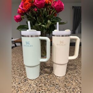 STANLEY Quencher H2.0 FlowState Stainless Steel Tumbler 30oz, Mist/Rose Quartz